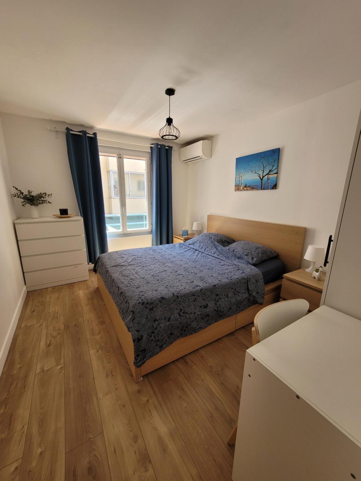 T2 Bleu Mer - Centre Ville, Plage Et Gare Vallauris Ngoại thất bức ảnh